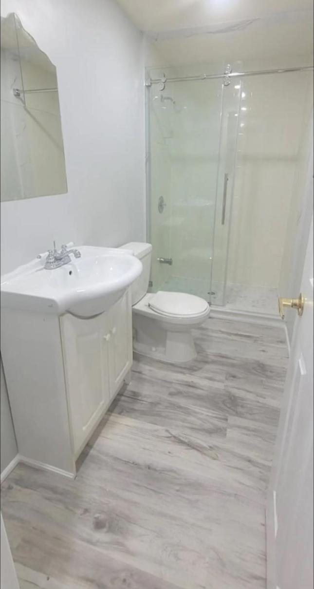 Elegant & Luxurious 3 Bedroom Home Mississauga Buitenkant foto